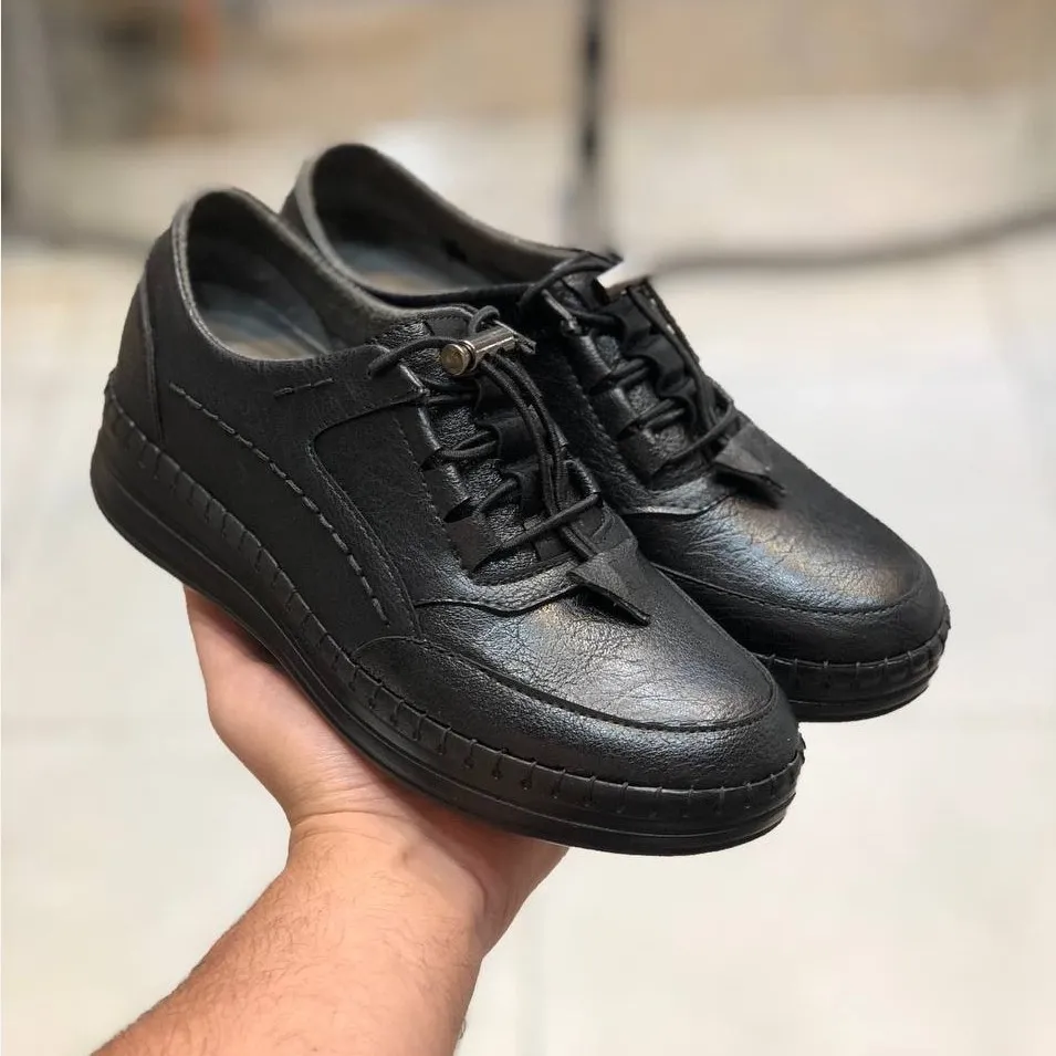 کفش طبی زنانه چرم رویال مشکی دور دوخت زیره پیو سبک مناسب پیاده روی