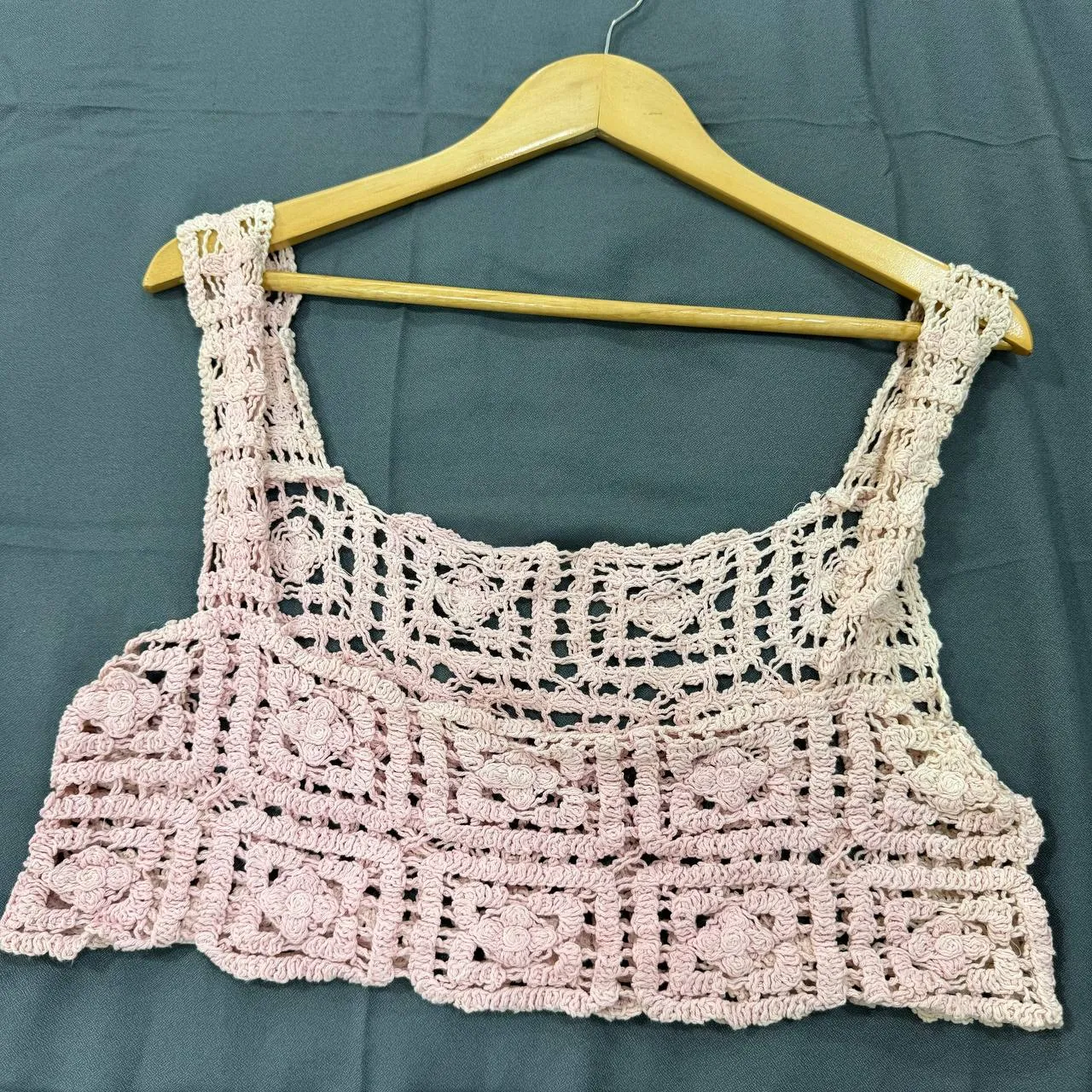 تاپ قلاب بافی فری سایز زنانه کد 1047 مناسب تا سایز 42 تن خور شیک