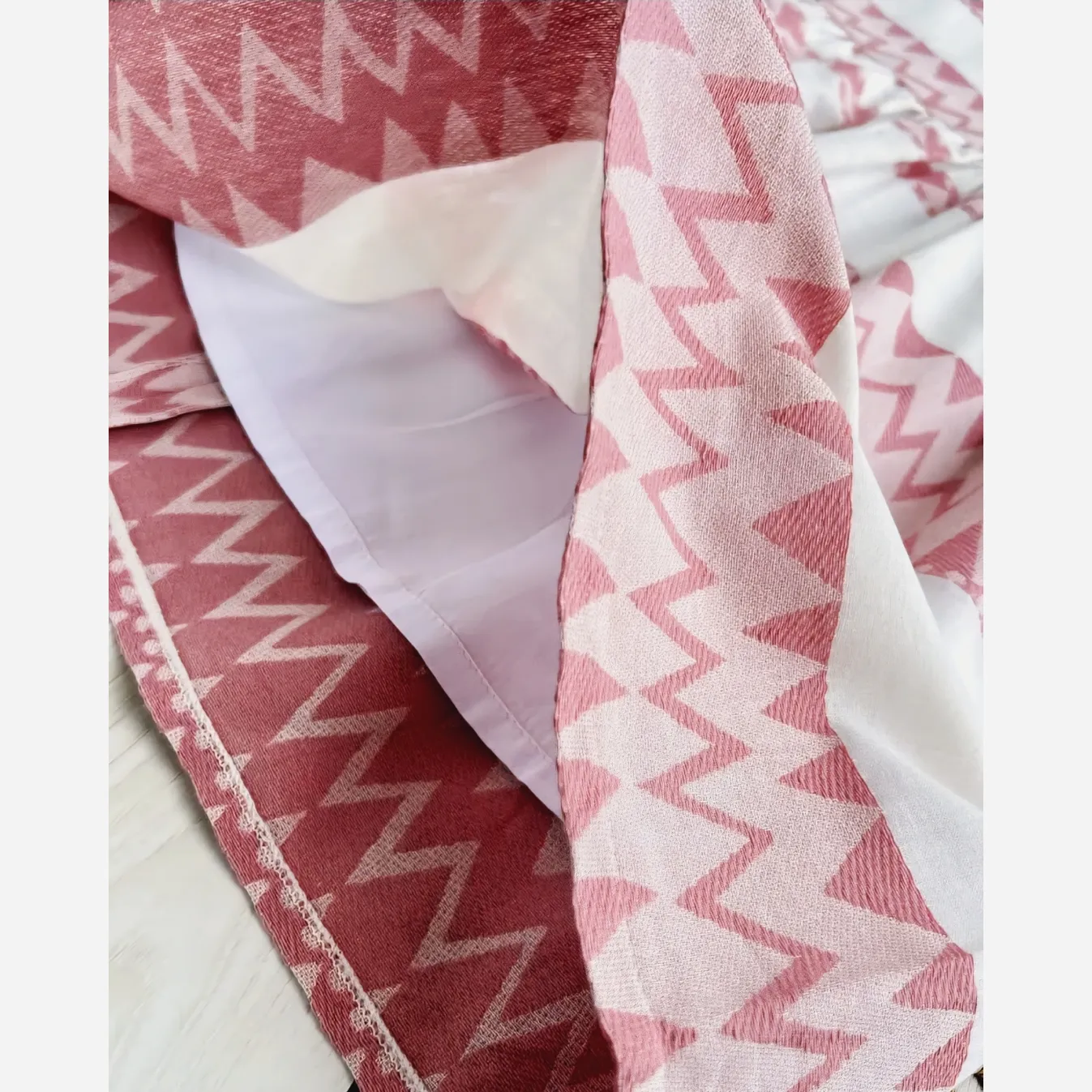 کت و سارافون دخترانه آیسان با کمربند و آستردار، مناسب بهار و تابستان، سایز 6 تا 12 سال